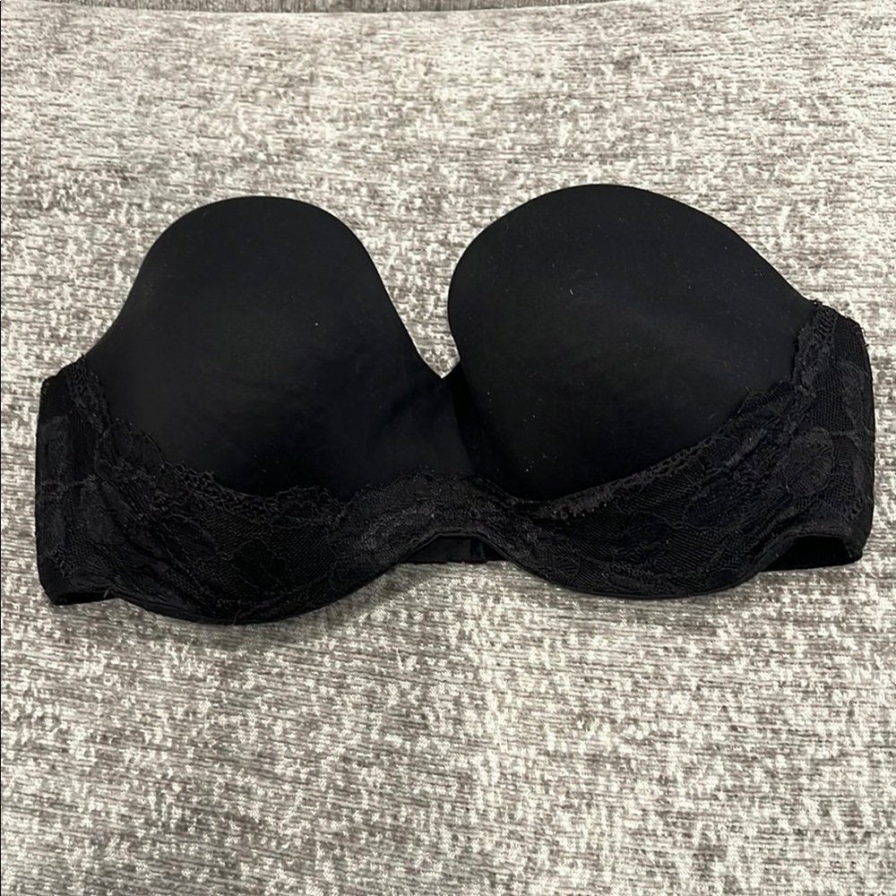 Body by Victoria Lane strapless bra, size 36DD Black Lace Strapless Bra